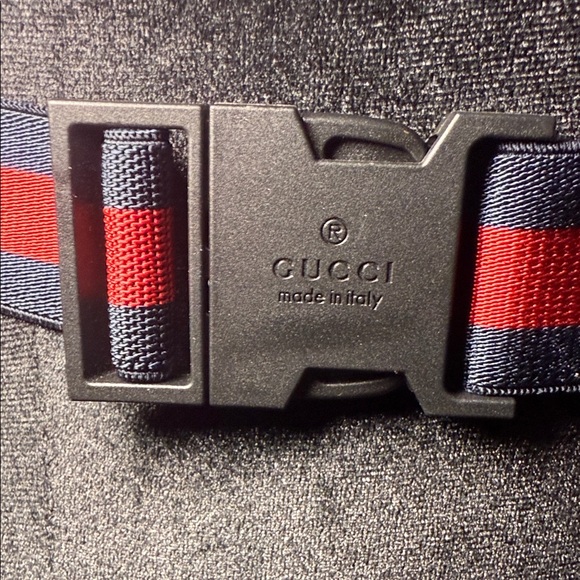 Gucci GG Star Belt Bag Waist Pack Red GG Canvas - Picture 6 of 11